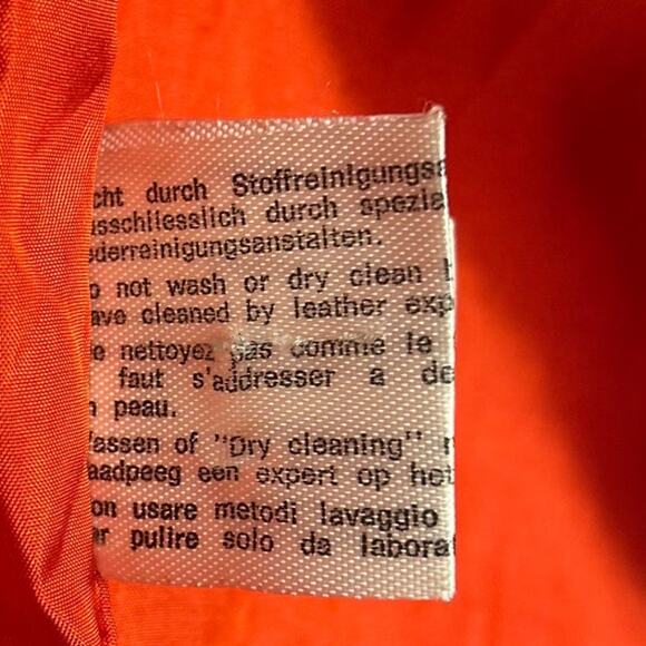 Perfect Vintage Bally of Switzerland Red Supple Leather Bomber jacket Women’s 6 - Picture 12 of 16